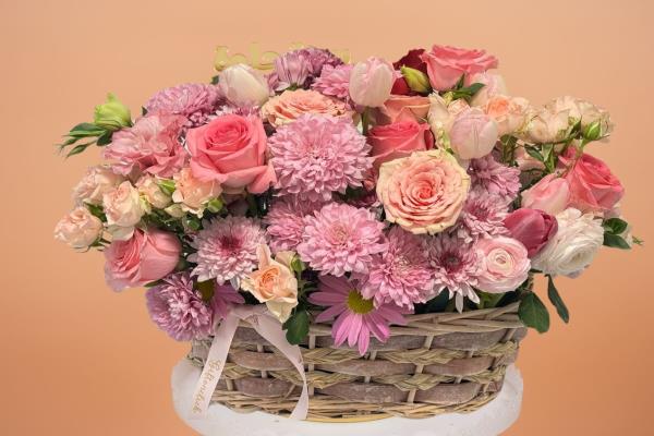 Super Mom Flower Basket-Medium 